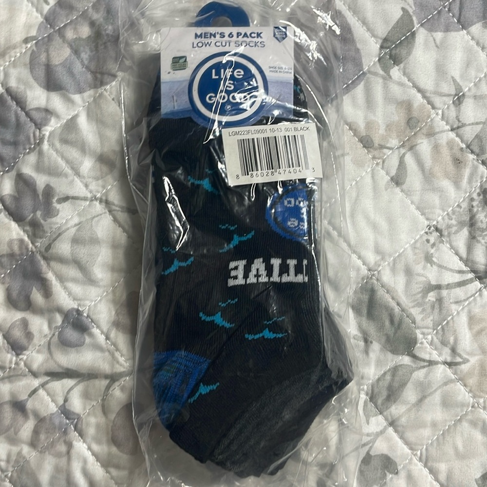 New men’s Life is Good low cut socks 6pk